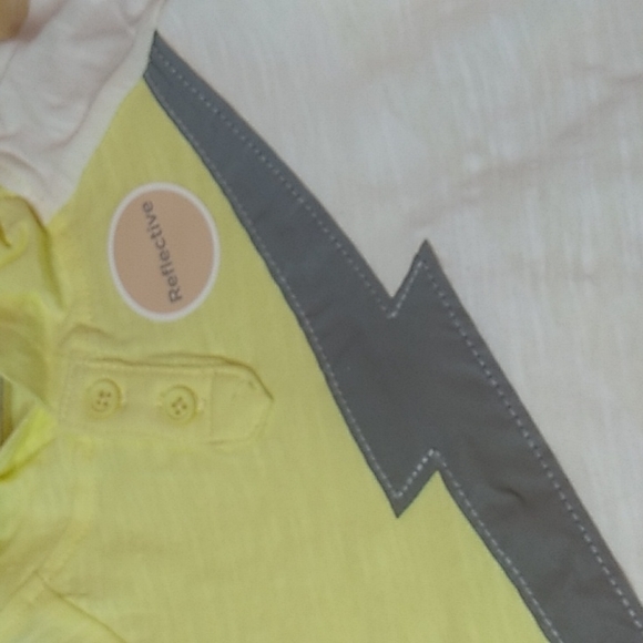 Macy's First Impressions 3-6 months Shirt w hood Reflective 100% Cotton Yellow, - Picture 4 of 6